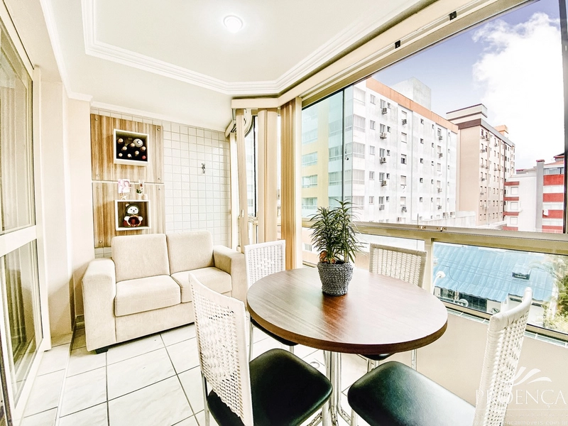 Excelente apartamento 3 dormitórios 1 suíte no Centro Capão da Canoa.: 1ª foto da galeria de imagens do imóvel