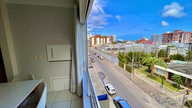 PERTO DO MAR! APTO DE FRENTE, 3 DORMTS. MOBILIADO NO CENTRO DE CAPÃO!: 6ª foto da galeria de imagens do imóvel