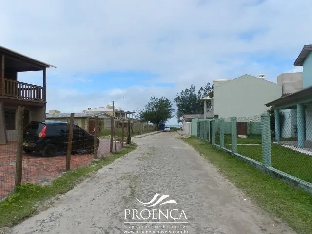 Casa com 3 Terrenos em Capão da Canoa: 7ª foto da galeria de imagens do imóvel