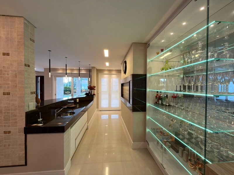 Atlântida Lagos Park Sobrado 5 suítes Mobiliada e Decorada.: 12ª foto da galeria de imagens do imóvel