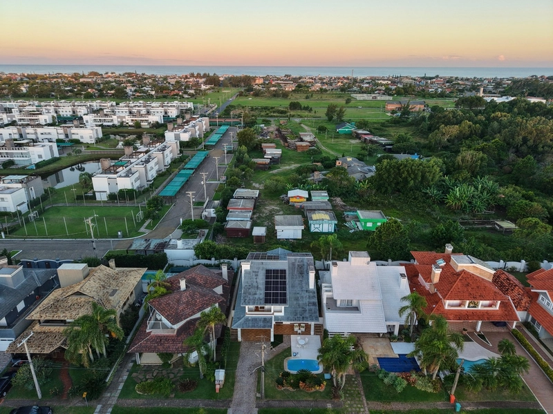 Atlântida Lagos Park Sobrado 5 suítes Mobiliada e Decorada.: 37ª foto da galeria de imagens do imóvel