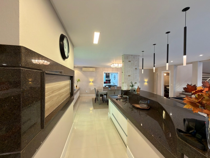 Atlântida Lagos Park Sobrado 5 suítes Mobiliada e Decorada.: 13ª foto da galeria de imagens do imóvel