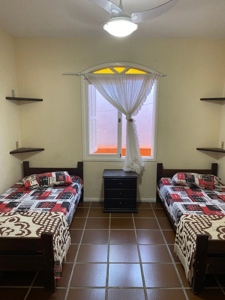 Casa 4 dormitórios com piscina no Centro de Xangri-lá: 14ª foto da galeria de imagens do imóvel
