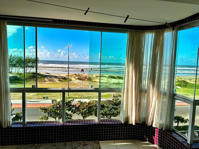 Vista eterna para o mar!! Apartamento 4 dormitórios: 2ª foto da galeria de imagens do imóvel