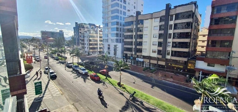 De Frente com Lareira, sendo 03 dormitórios, Box , Prédio com infra.: 3ª foto da galeria de imagens do imóvel