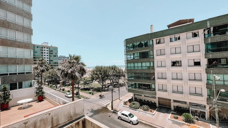 Apartamento na praça Luís Bassani com vista para o Mar! Navegantes.