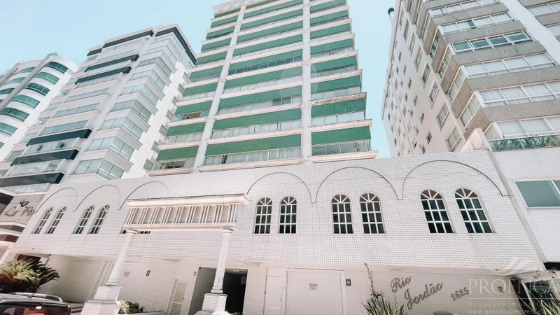 Apartamento na praça Luís Bassani com vista para o Mar! Navegantes.: 4ª foto da galeria de imagens do imóvel