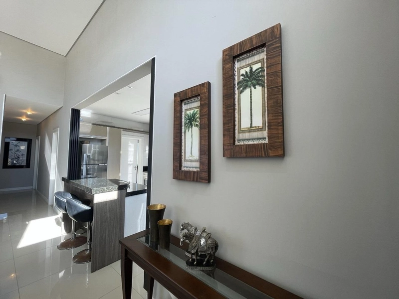 Casa Terreá 03 suítes Mobiliada e Decorada: 6ª foto da galeria de imagens do imóvel