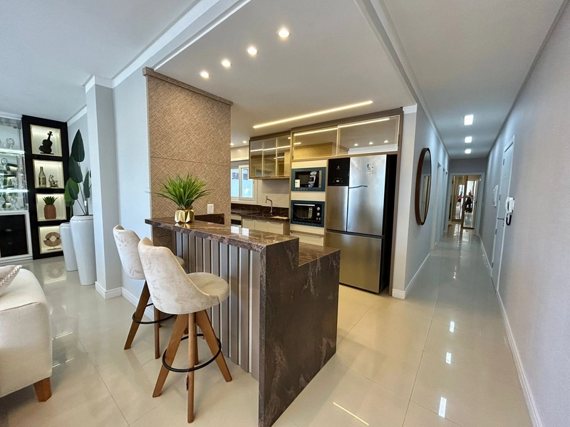 Apartamento 3 dormitórios com terraço no Centro de Capão da Canoa: 6ª foto da galeria de imagens do imóvel