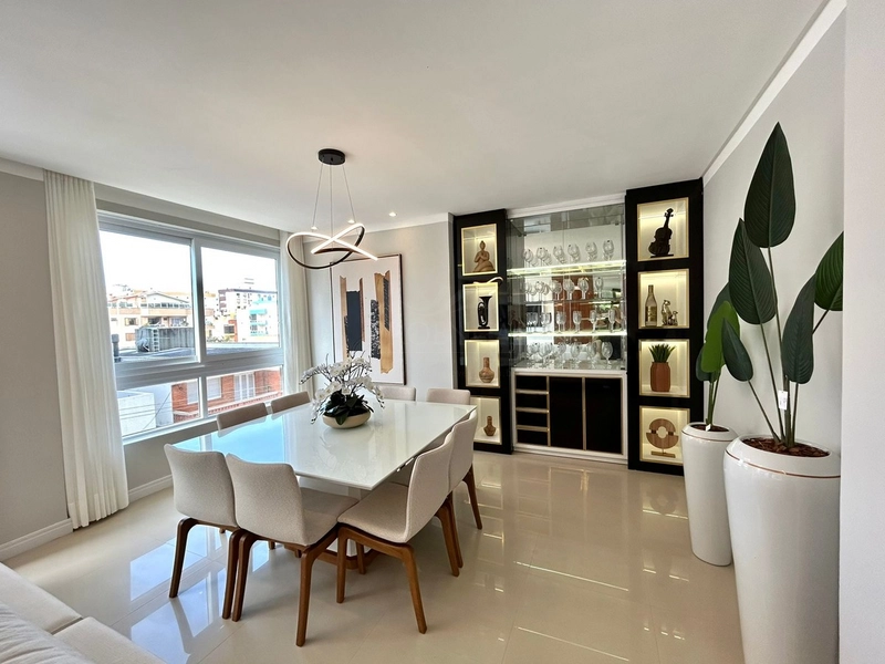 Apartamento 3 dormitórios com terraço no Centro de Capão da Canoa: 4ª foto da galeria de imagens do imóvel