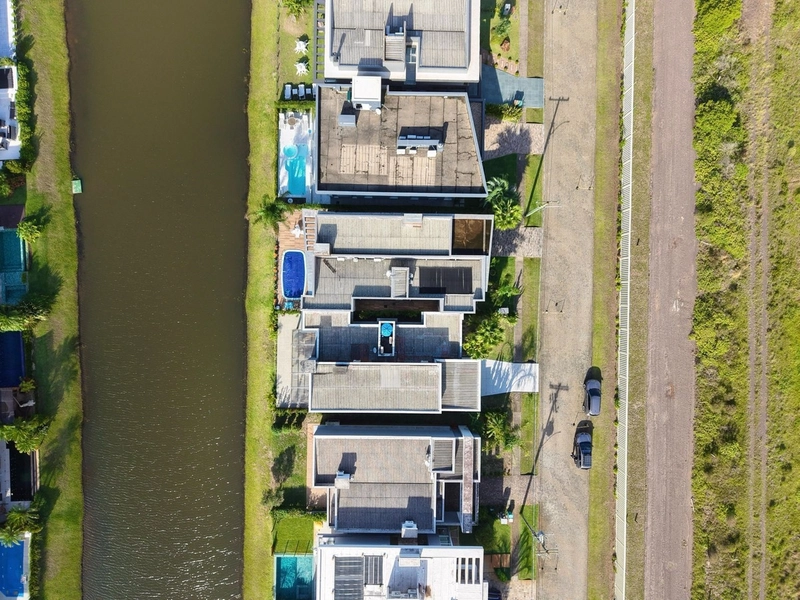 Casa Térrea 4 suítes Beira Lago - Cond capão Ilhas - Capão da Canoa: 25ª foto da galeria de imagens do imóvel