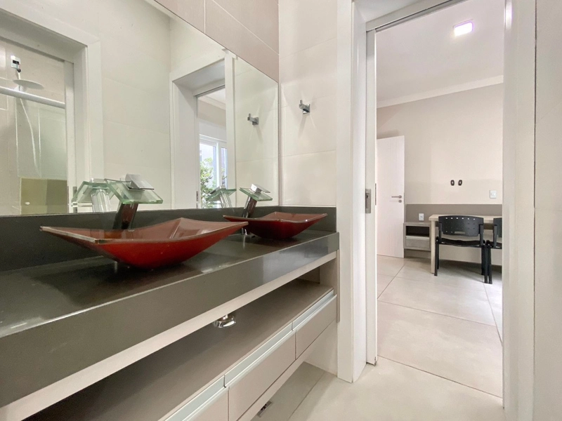 Casa Térrea 4 suítes Beira Lago - Cond capão Ilhas - Capão da Canoa: 29ª foto da galeria de imagens do imóvel