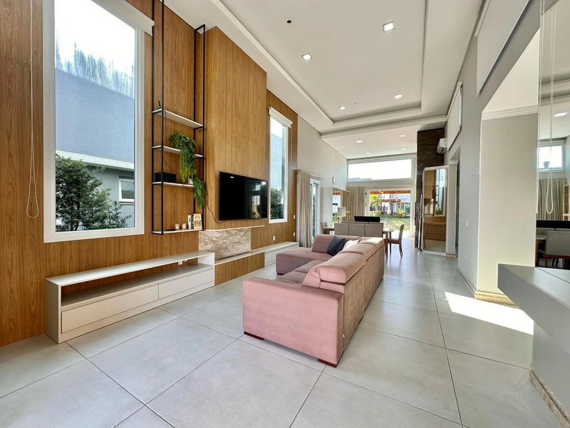 Casa Térrea 4 suítes Beira Lago - Cond capão Ilhas - Capão da Canoa: 3ª foto da galeria de imagens do imóvel