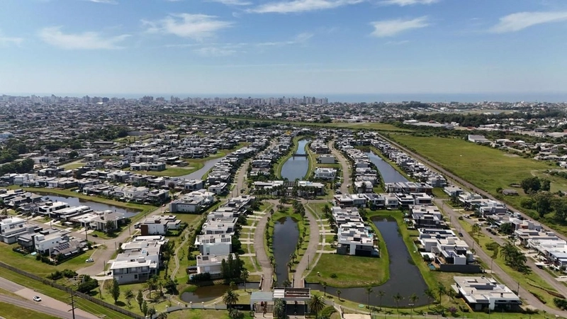 Casa Térrea 4 suítes Beira Lago - Cond capão Ilhas - Capão da Canoa: 27ª foto da galeria de imagens do imóvel