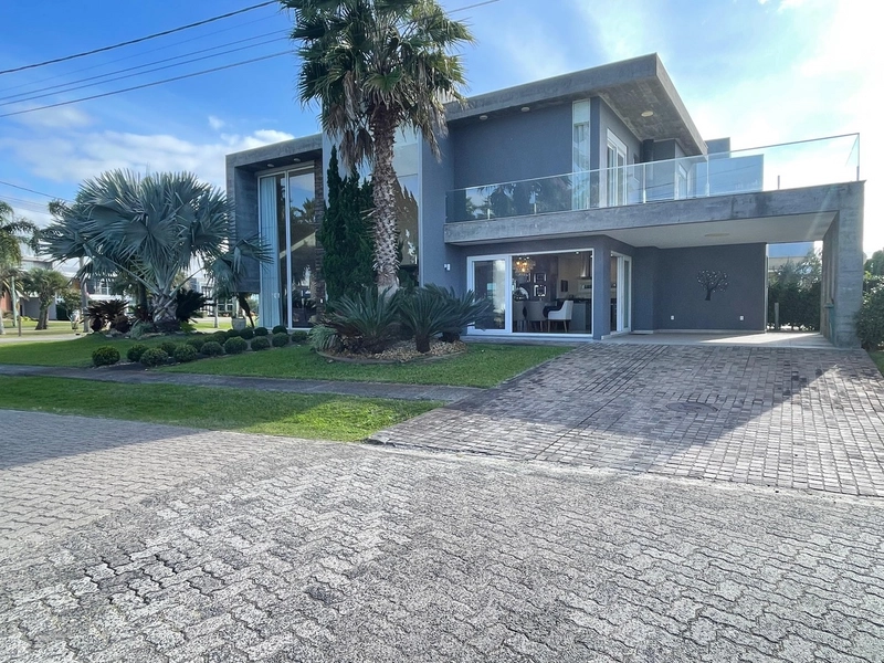 CASA DE ALTO PADRÃO PARA LOCAÇÃO | CONDOMÍNIO ILHAS RESORT: 2ª foto da galeria de imagens do imóvel