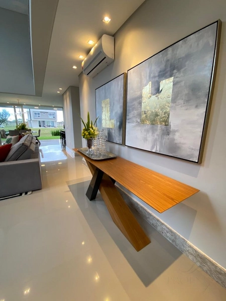 Excelente Sobrado, Beira Lago sendo 5 suítes, Mobiliado e Decorado.: 10ª foto da galeria de imagens do imóvel