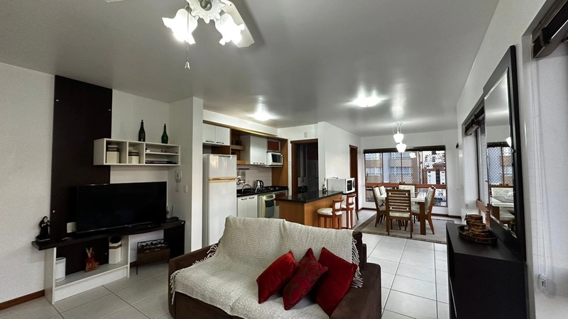 Apartamento de 2 dormitórios sendo 1 suíte - Centro - Capão da Canoa: 1ª foto da galeria de imagens do imóvel
