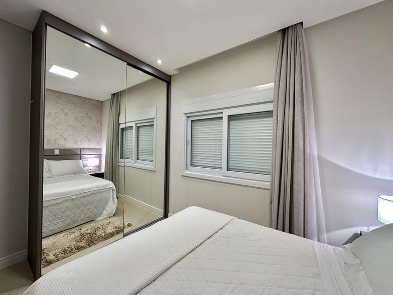 Apartamento mobiliado e decorado em pleno centro de Capão: 15ª foto da galeria de imagens do imóvel