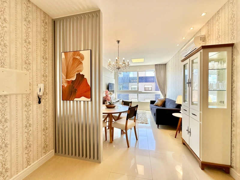 Apartamento mobiliado e decorado em pleno centro de Capão: 14ª foto da galeria de imagens do imóvel