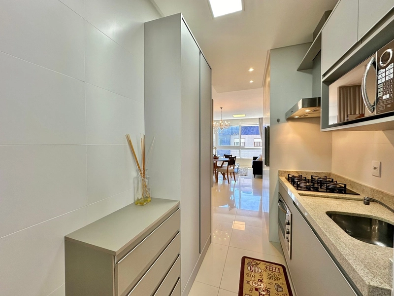 Apartamento mobiliado e decorado em pleno centro de Capão: 10ª foto da galeria de imagens do imóvel