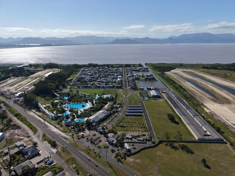 CONDOMÍNIO VELAS DA MARINA: 5ª foto da galeria de imagens do imóvel