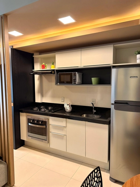 Apartamento 1 dormitório de alto padrão: 3ª foto da galeria de imagens do imóvel