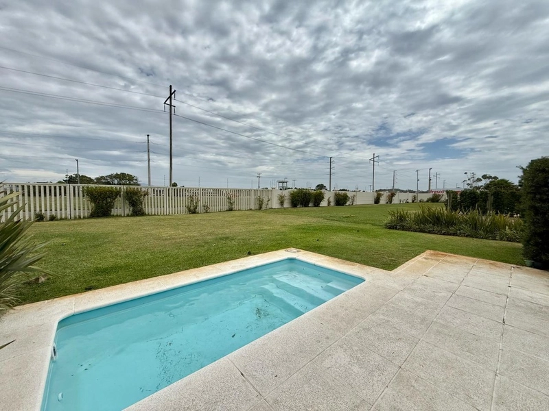 CASA 4 SUITES TÉRREA NO CAPÃO ILHAS RESORT: 18ª foto da galeria de imagens do imóvel