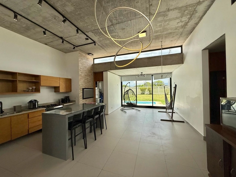 CASA 4 SUITES TÉRREA NO CAPÃO ILHAS RESORT: 6ª foto da galeria de imagens do imóvel