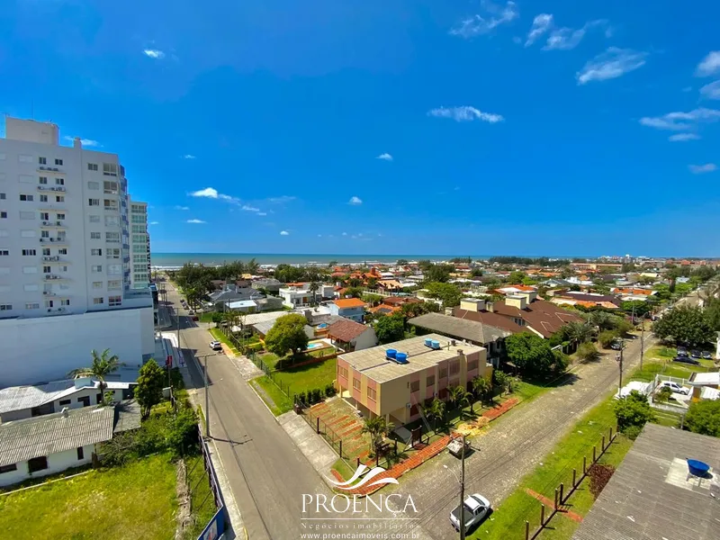 Apartamento de 4 dormitórios no Bairro Navegantes em Capão da Canoa: 2ª foto da galeria de imagens do imóvel
