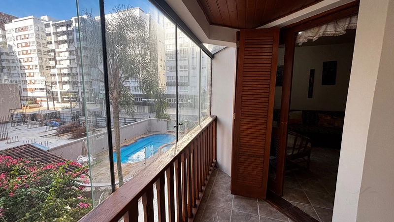 APARTAMENTO PARA LOCAÇÃO POR TEMPORADA – ZONA NOVA | CAPÃO DA CANOA: 5ª foto da galeria de imagens do imóvel