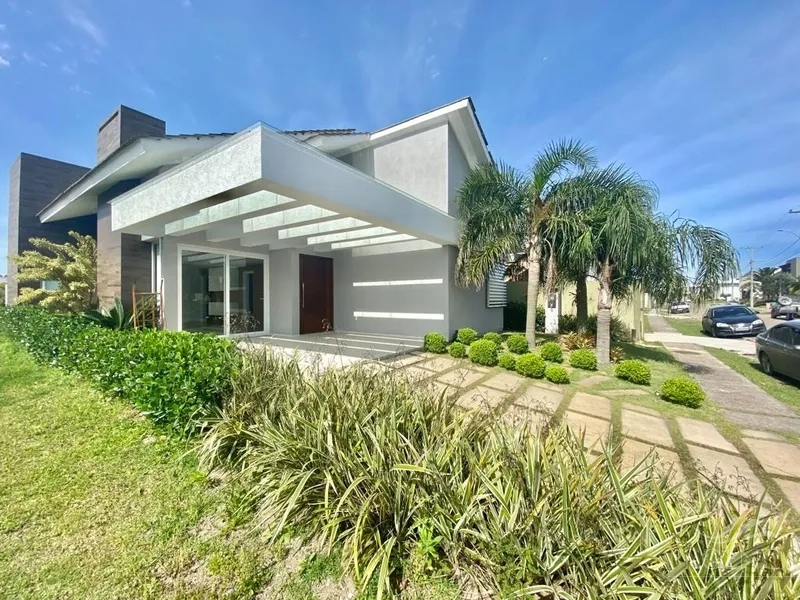 Casa Térrea 4 suítes Beira Lago- Cond Capão Ilhas - Capão da Canoa: 3ª foto da galeria de imagens do imóvel