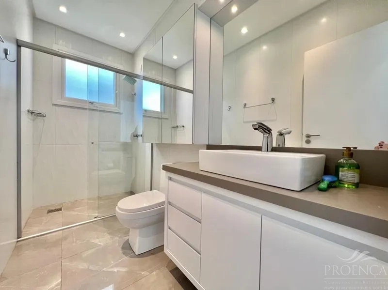 Casa Térrea 4 suítes Beira Lago- Cond Capão Ilhas - Capão da Canoa: 22ª foto da galeria de imagens do imóvel