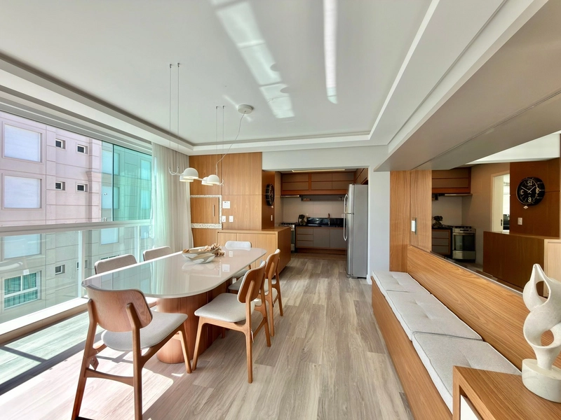 Apartamento 3 dormitórios Na Avenida e vista eterna Mar: 5ª foto da galeria de imagens do imóvel