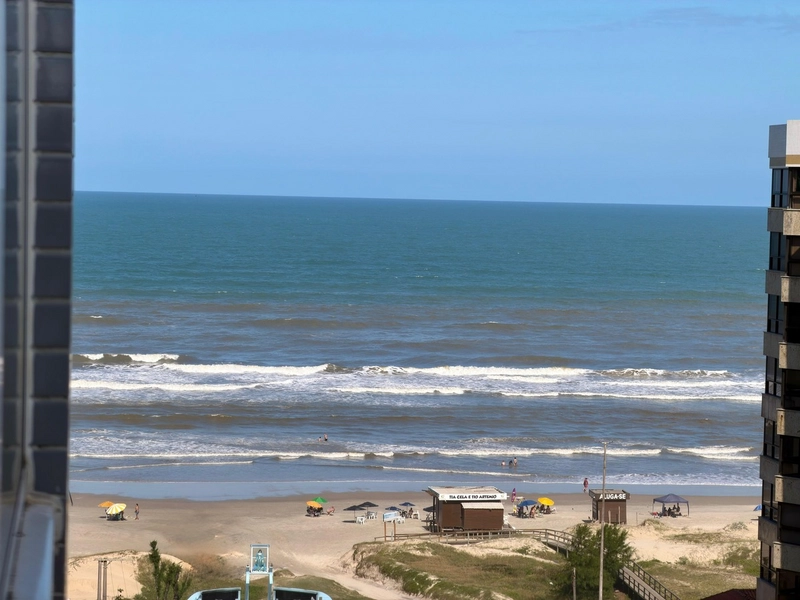 Apartamento 3 dormitórios Na Avenida e vista eterna Mar: 3ª foto da galeria de imagens do imóvel