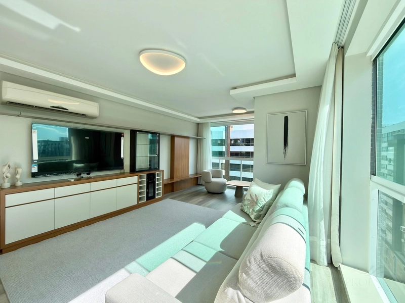 Apartamento 3 dormitórios Na Avenida e vista eterna Mar: 4ª foto da galeria de imagens do imóvel
