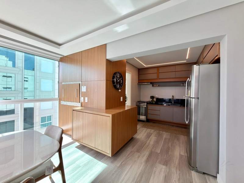 Apartamento 3 dormitórios Na Avenida e vista eterna Mar: 13ª foto da galeria de imagens do imóvel