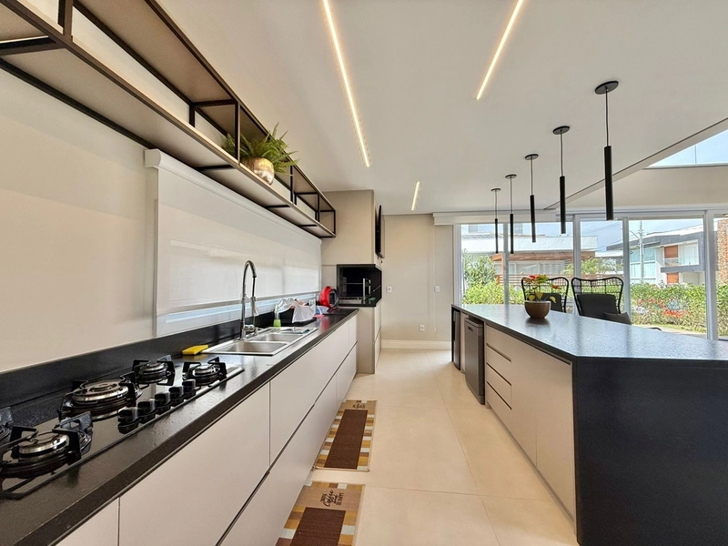 CASA DE ESQUINA  NO CONDOMÍNIO CAPÃO ILHAS RESORT: 10ª foto da galeria de imagens do imóvel