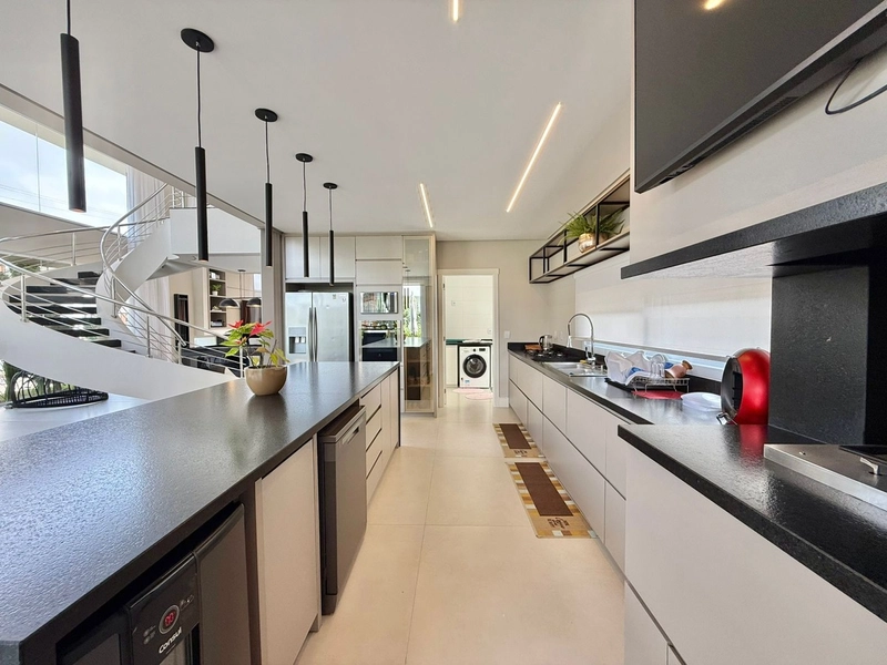 CASA DE ESQUINA  NO CONDOMÍNIO CAPÃO ILHAS RESORT: 9ª foto da galeria de imagens do imóvel