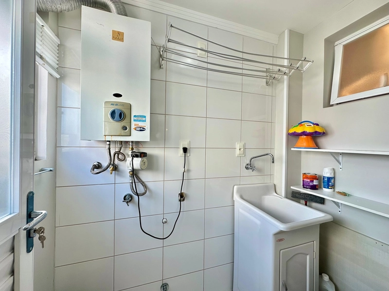 Apartamento 03 dormitórios frente Praça Tiaraju em Capão da Canoa: 18ª foto da galeria de imagens do imóvel