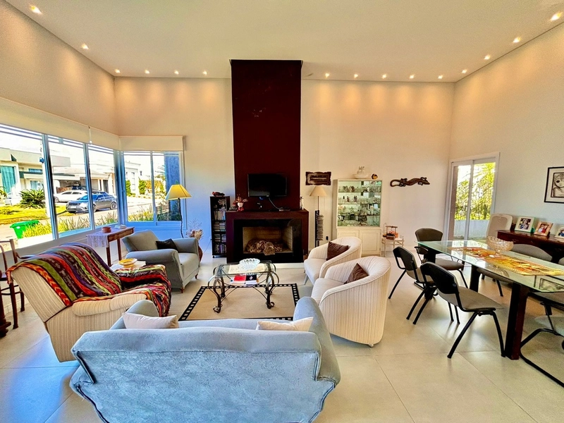 Excelente Casa Térrea 200m² sendo 4 suítes, frente Mar.: 4ª foto da galeria de imagens do imóvel