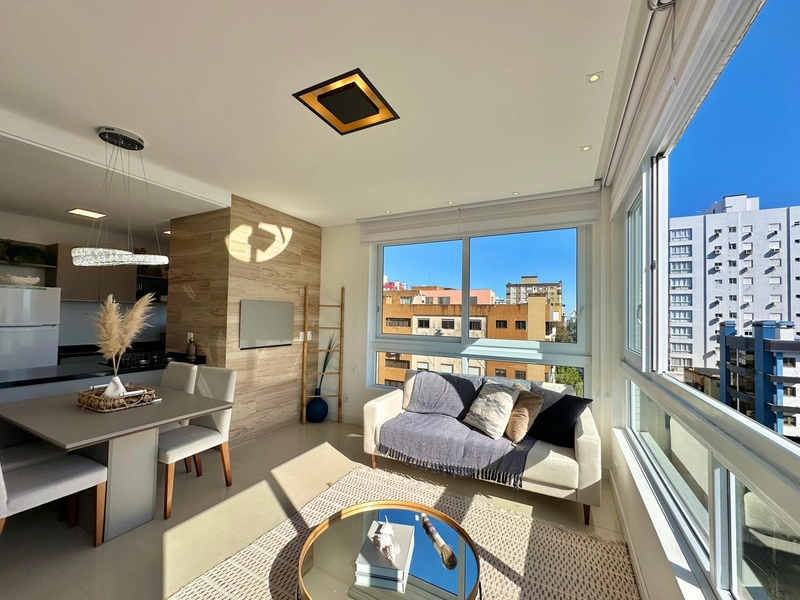 Apartamento 2 dormitórios no Centro! Prédio Imponente!: 2ª foto da galeria de imagens do imóvel