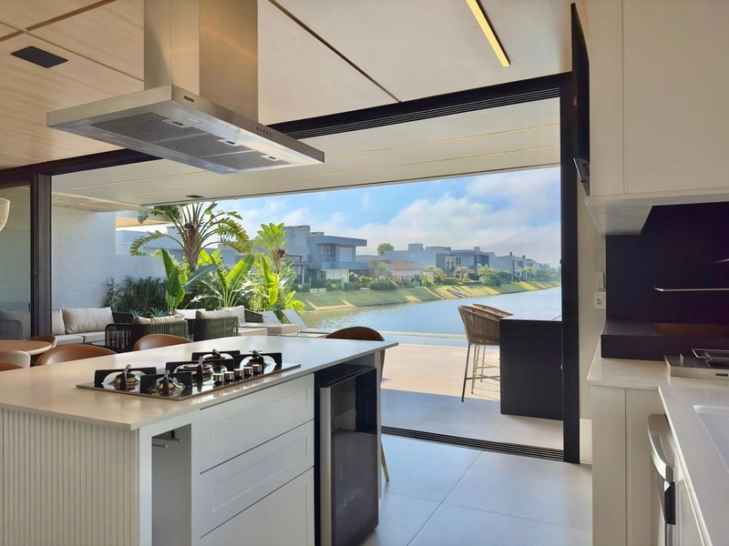 CONDOMÍNIO CAPÃO ILHAS RESORT - CASA COM VISTA INCRÍVEL PARA O LAGOA: 19ª foto da galeria de imagens do imóvel