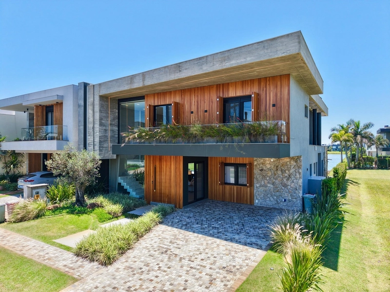 CONDOMÍNIO CAPÃO ILHAS RESORT - CASA COM VISTA INCRÍVEL PARA O LAGOA: 29ª foto da galeria de imagens do imóvel