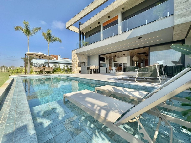 CONDOMÍNIO CAPÃO ILHAS RESORT - CASA COM VISTA INCRÍVEL PARA O LAGOA: 4ª foto da galeria de imagens do imóvel