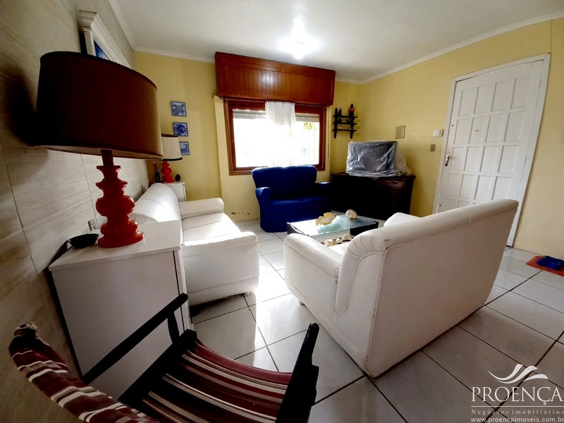 Duplex 4 dormitórios sendo 1 suíte, amplo pátio na frente: 11ª foto da galeria de imagens do imóvel