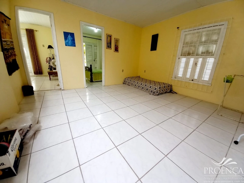 Duplex 4 dormitórios sendo 1 suíte, amplo pátio na frente: 24ª foto da galeria de imagens do imóvel