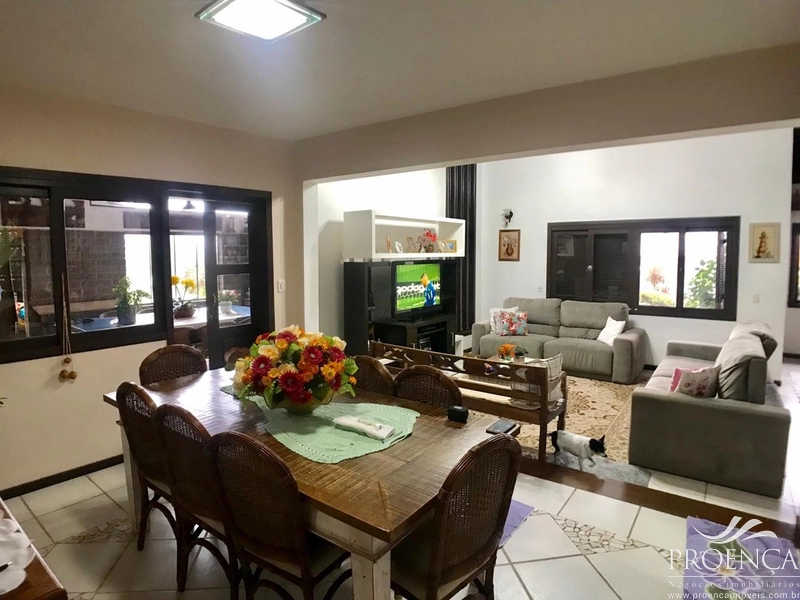 Casa térrea com 3 suítes, no bairro Zona nova em Capão da Canoa: 11ª foto da galeria de imagens do imóvel