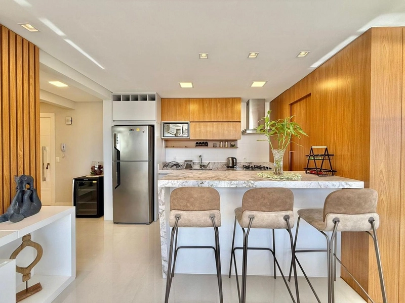 Apartamento mobiliado e decorado com vista Mar frente Avenida: 15ª foto da galeria de imagens do imóvel