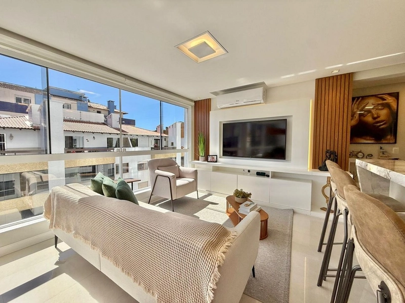 Apartamento mobiliado e decorado com vista Mar frente Avenida: 4ª foto da galeria de imagens do imóvel