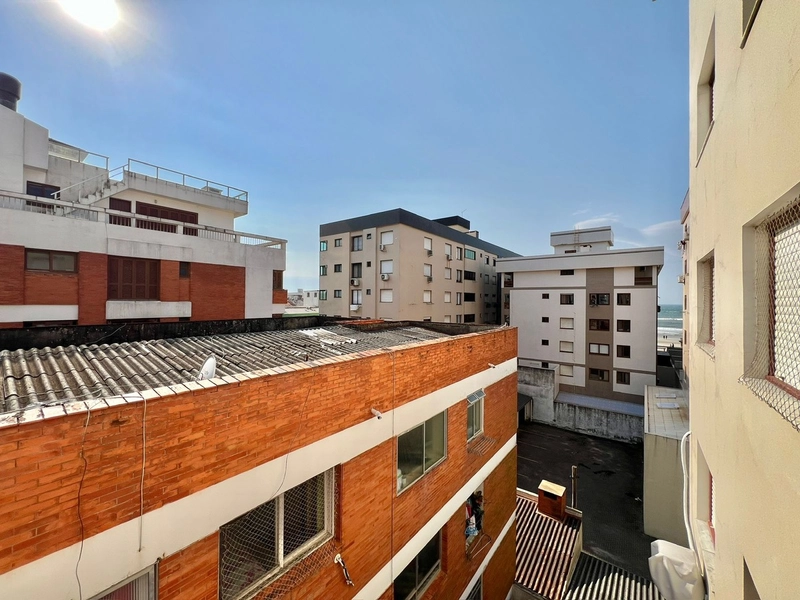 Apartamento 1 dormitório mobiliado, bairro centro em Capão da Canoa: 7ª foto da galeria de imagens do imóvel